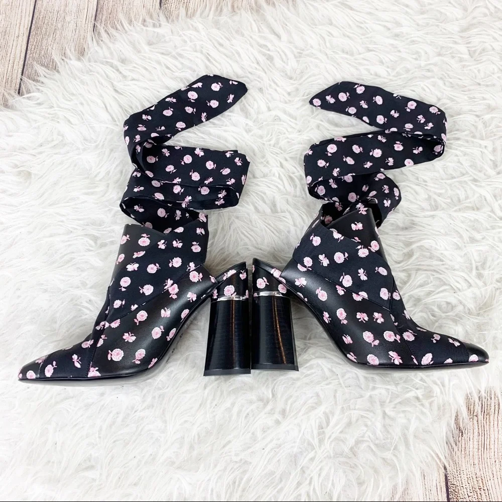 3.1 Phillip Lim Black and Pink Floral Heels - Picture 4 of 12